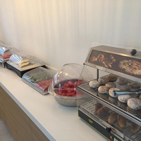 Voula Hotel ヘルソニソス エクステリア 写真